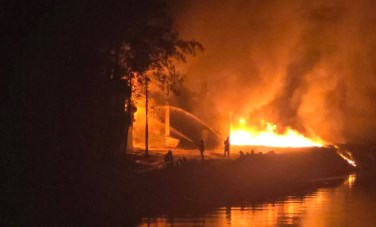 حريق مصنع البويات والزيوت بالخانكة