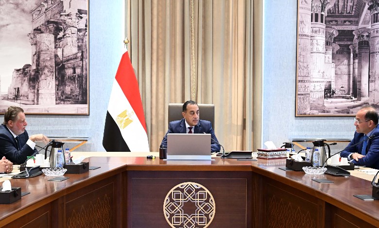 أثناء الاجتماع
