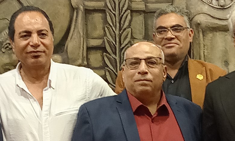فوز الكاتب الصحفي حسين عبد القادر برئاسة الرابطة