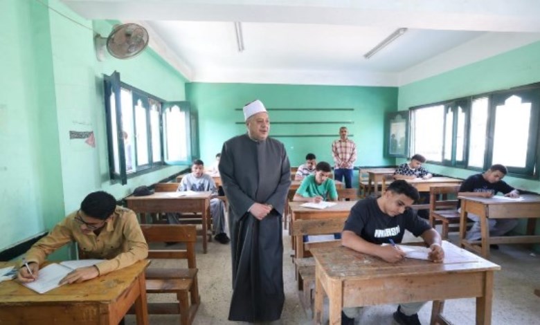 امتحانات الثانوية الأزهرية 