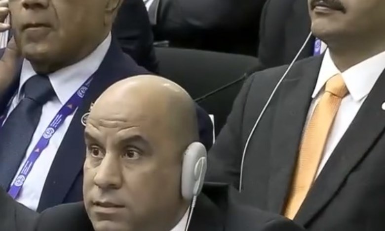 وزير العمل 