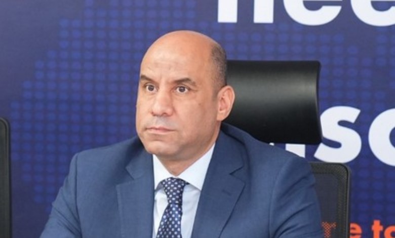 وزير العمل 