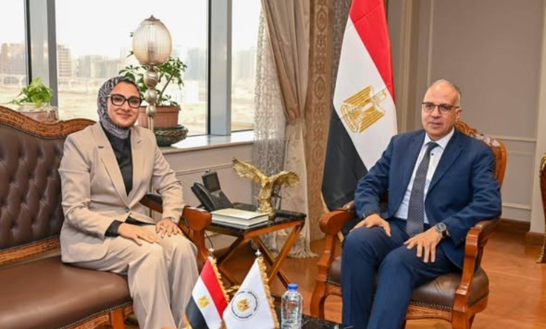 الري والوادي الجديد تبحثان استدامة المياه الجوفية ودعم التنمية الزراعية