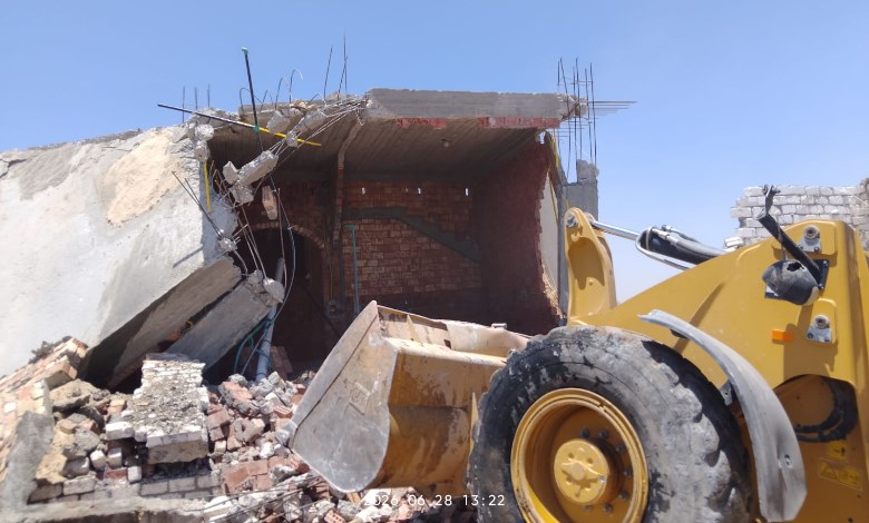 إزالة التعديات على الأراضي الزراعية 
