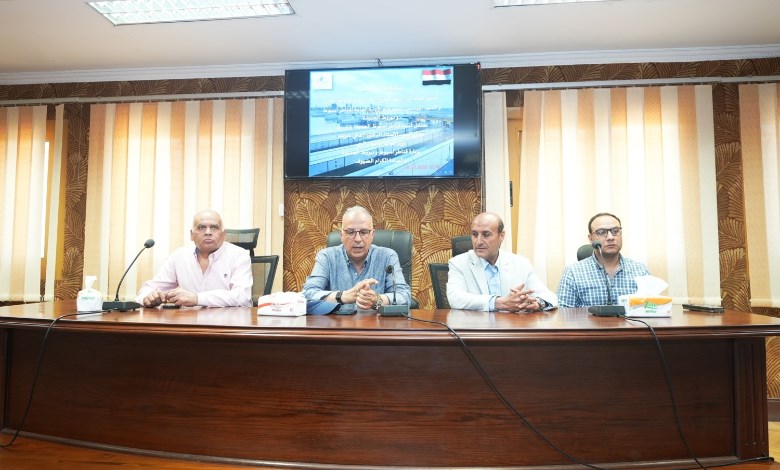 وزير الري ومحافظ أسيوط