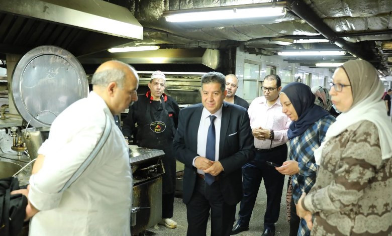 نائب رئيس جامعة الأزهر يتفقد المدن الجامعية