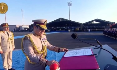 الرئيس السيسي يوقع على وثيقة افتتاح مقر القيادة الإستراتيجية 