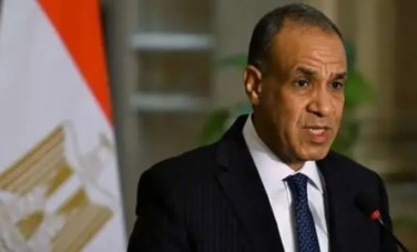  الدكتور بدر عبدالعاطي