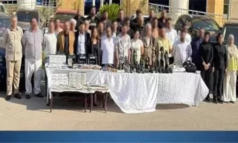 المتهمين