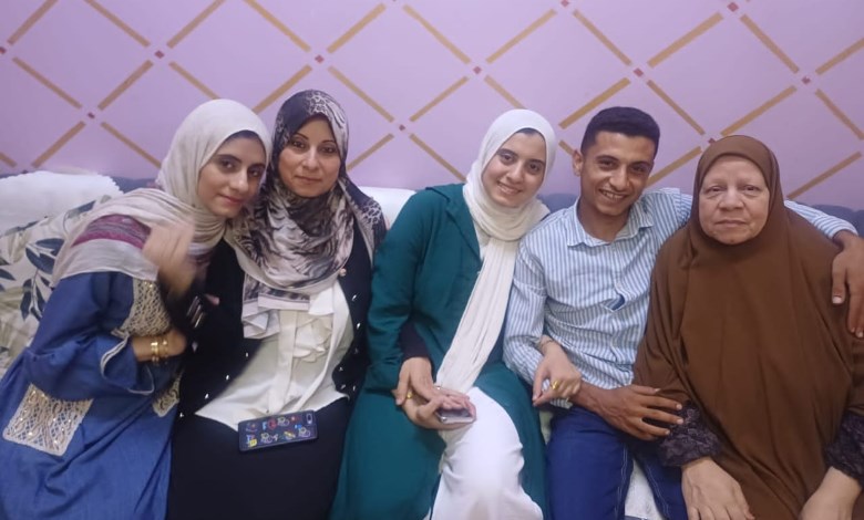  أسرة الطالبة أروى عبدالله محمد إبراهيم