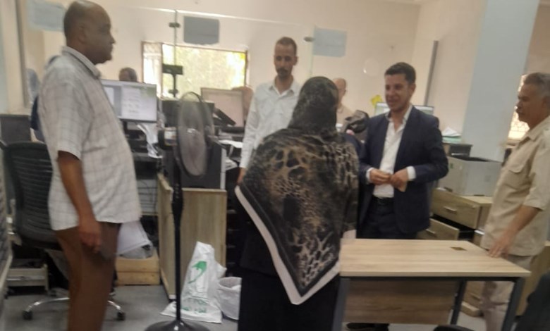 محافظ أسيوط استعدادات تنفيذ كوبري نزلة باقور ومشروعات الصرف الصحي للارتقاء بالخدمات بأبوتيج
