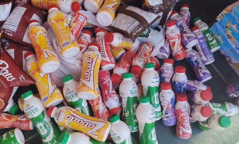 ضبط لوليتا وزبادي منتهية الصلاحية بديروط 