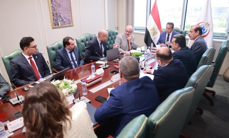 وزير الصحة والسكان